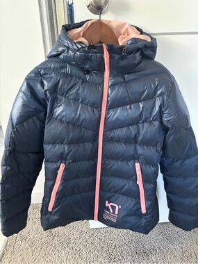 Kari Traa Navy Hooded Puffer Jacket with Pink Trim